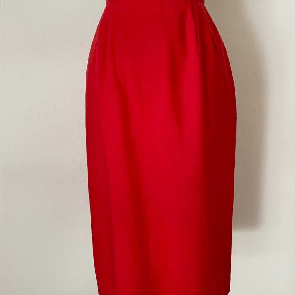Vintage 1970s lipstick red pencil skirt - Picture 2 of 5
